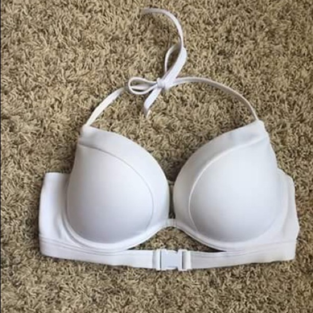 Victoria Secret bathing suit top!! Size 36D